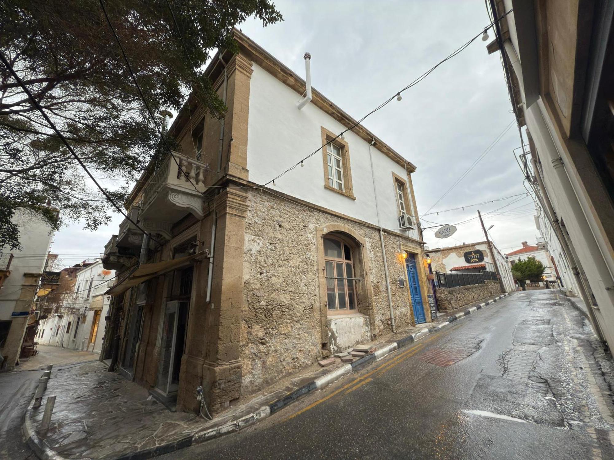 Deniz Konak Boutique Hotel Kyrenia  Bagian luar foto